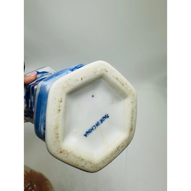 1950s Chinoiserie Blue and White Vase For Sale - Image 5 of 6