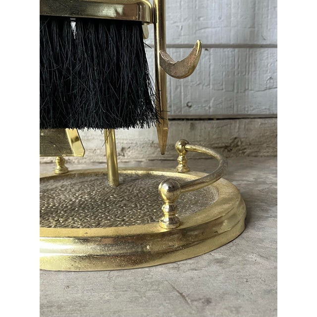 Vintage Solid Polished Brass 5-Piece Fireplace Tool Companion Set For Sale In Dallas - Image 6 of 11