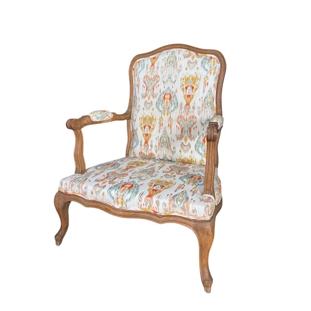 Ivory Louis XV-Style French Provincial Fauteuil in Custom Ikat Upholstery For Sale - Image 8 of 18
