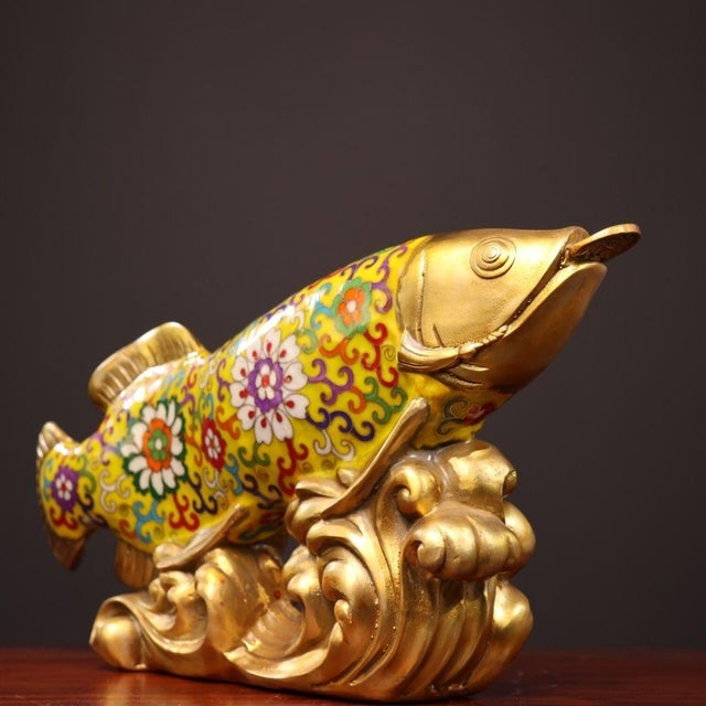Traditional Late 19th Century Cloisonné Enamel Fish Statue on Gilt Base, 3.05kg For Sale - Image 3 of 9