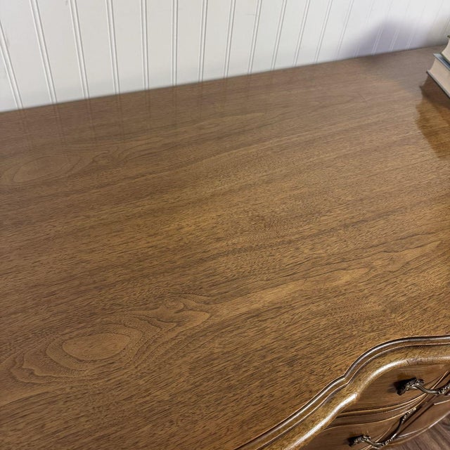 French Provincial Vintage Drexel Bordeaux 9-Drawer Serpentine Lowboy Dresser For Sale - Image 12 of 14