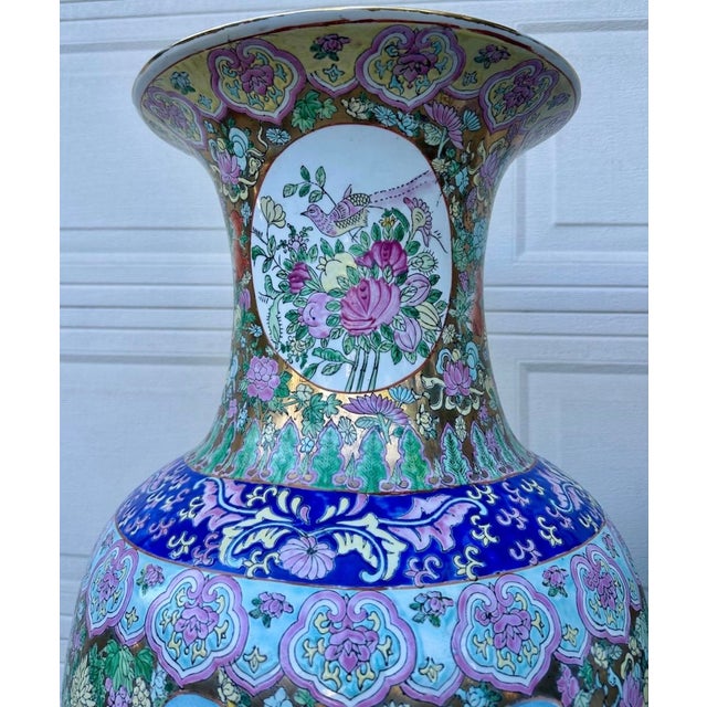 1930s Pair of Monumental Chinese Famille Rose Canton Gold Gilt Palace Vases For Sale - Image 10 of 18