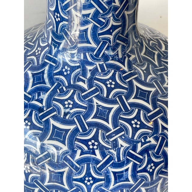 Blue Pair Blue & White Porcelain Long Neck Vases, Chinese For Sale - Image 8 of 8