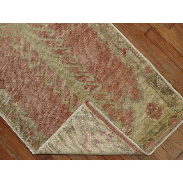 Late 20th Century Late 20th Century Light Pink Turkish Prayer Niche Throw Rug - 2'4" x 4' For Sale - Image 5 of 6
