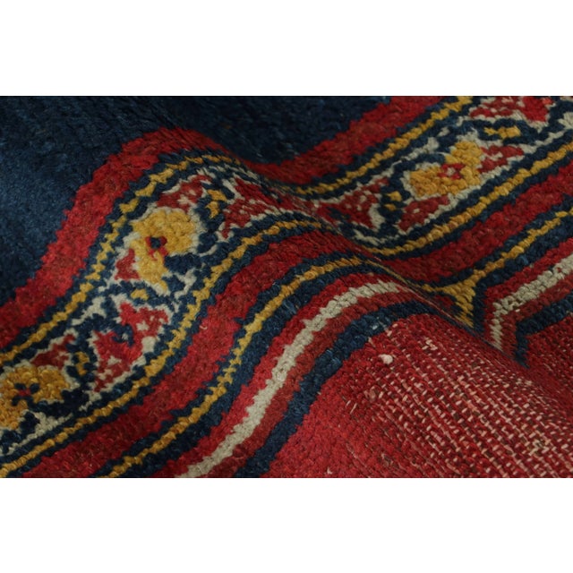 Vintage Malayer Persian Rug, Red and Gold With Floral Medallion - Rug & Kilim For Sale In New York - Image 6 of 7