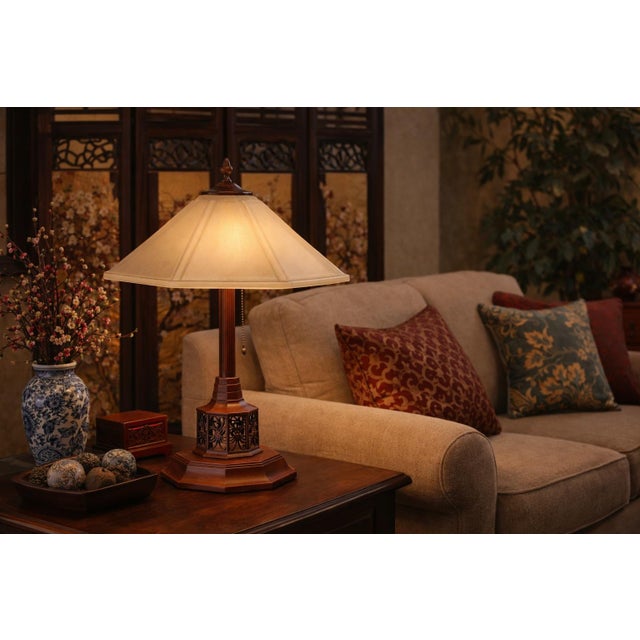 Late 20th Century Vintage Asian-Inspired Pagoda Table Lamp With Fretwork Base For Sale - Image 5 of 10