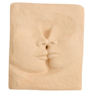 Le Baiser Sconce by Di Fretto