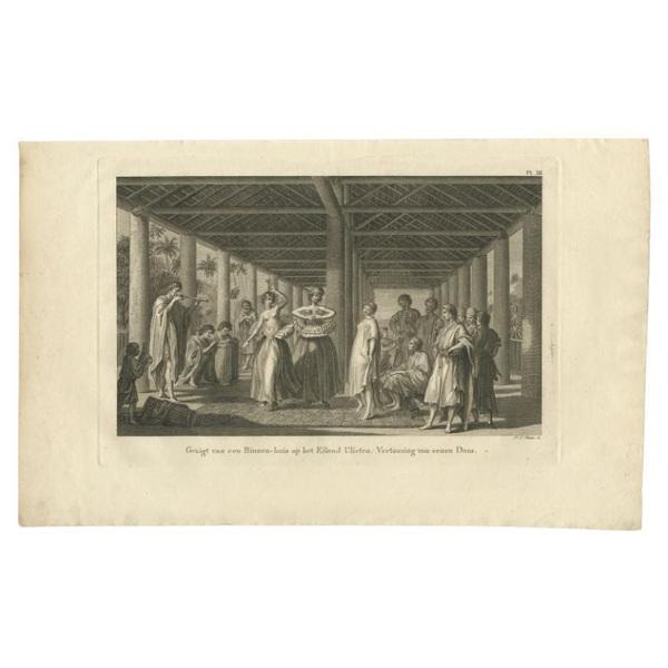 Antique print titled 'Gezigt van een Binnen-Huis op het Eiland Ulietea. Vertooning van eenen Dans'. View of the interior...
