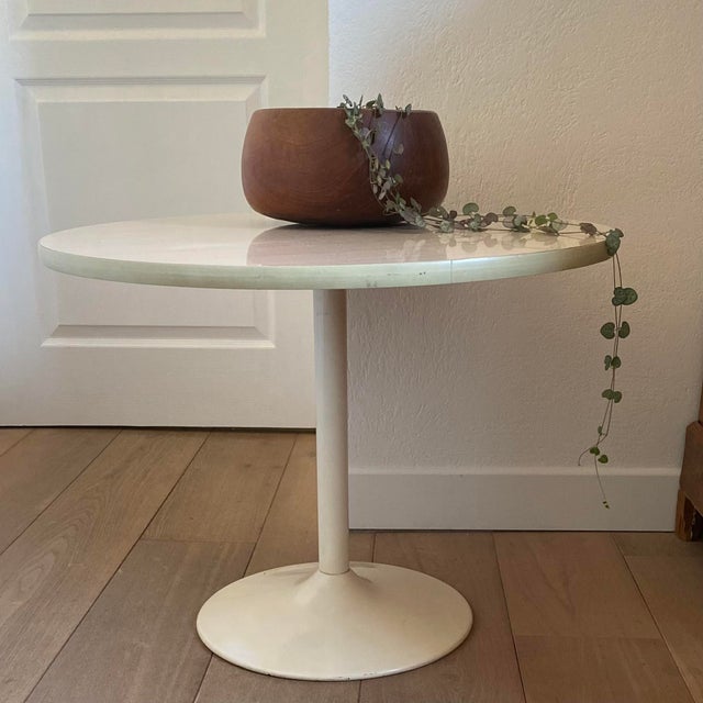 Vintage Tulip Table, 1960s For Sale - Image 4 of 7