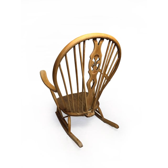 Mid-Century Modern Elm Wood Rocking Chair from Ercol, 1970s For Sale - Image 11 of 15