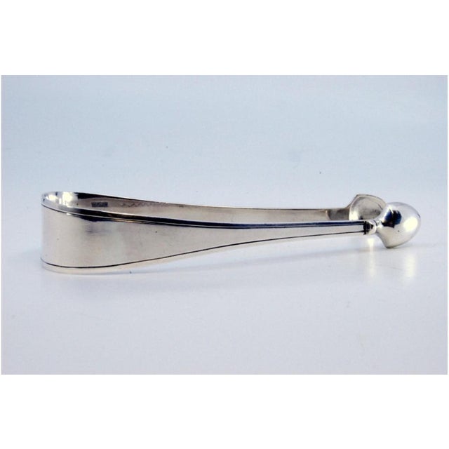 Plain Silver Sugar Tongs with Grooves Along the Stems For Sale - Image 6 of 7