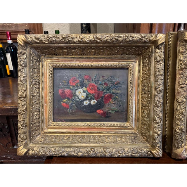 French Pair of 19th Century French Still Life Floral Paintings in Carved Gilt Frames For Sale - Image 3 of 11