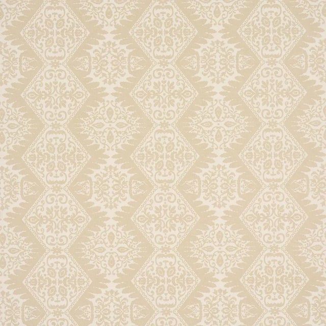 SAMPLE - Schumacher Berkeley Wallpaper In Wheat For Sale