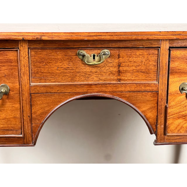 18th Century Antique George III Queen Anne Mahogany Lowboy C. Late 18th Century For Sale - Image 5 of 11