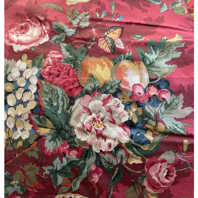 1990s Queensland Crimson P Kaufmann Cotton Fabric. 6 Yards X 56" For Sale - Image 5 of 5