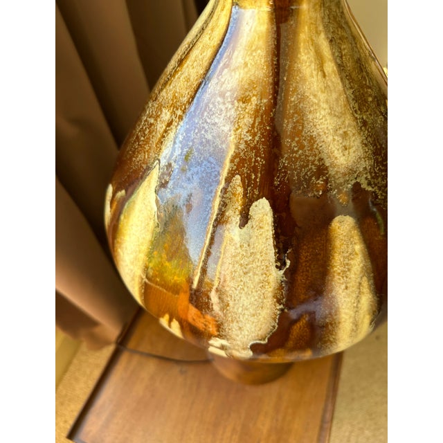 1950s Mid-Century Modern Drip Glazed Table Lamp For Sale - Image 4 of 6