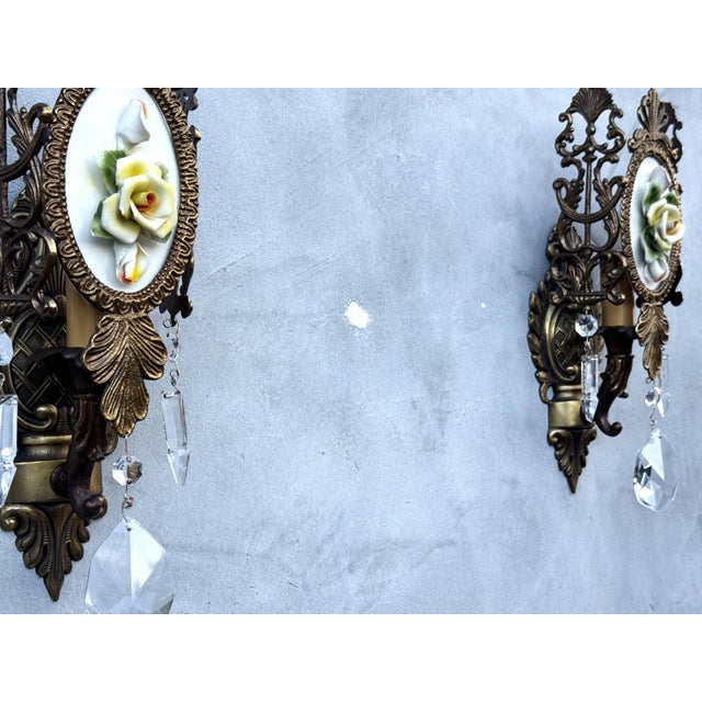 Italian Brass Wall Sconces with Porcelain Roses and Crystal Drops, 1950s, 1920s, Set of 2 For Sale - Image 6 of 16
