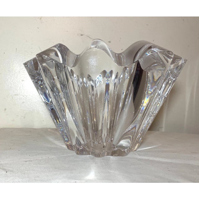 Transparent Large Handmade Kosta Boda Art Studio Clear Glass Crystal Signed Centerpiece Bowl For Sale - Image 8 of 15