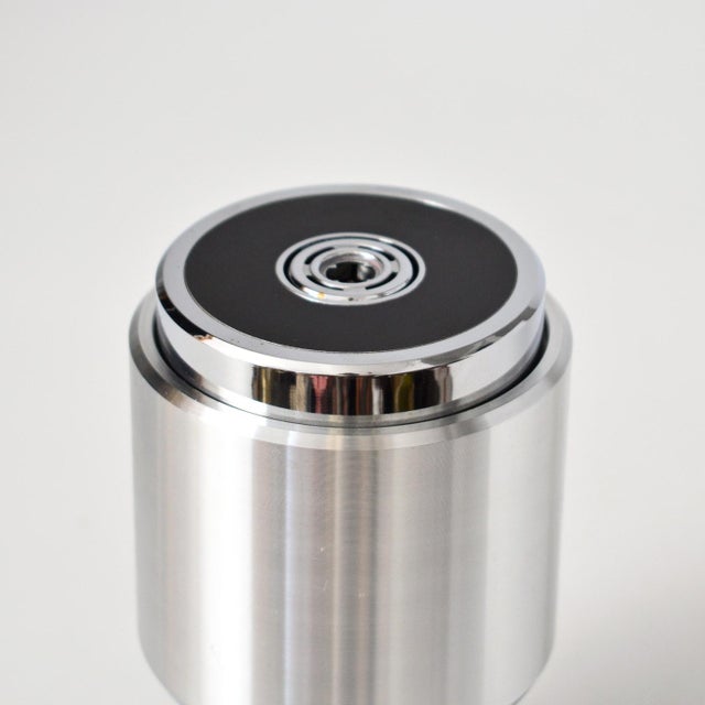 Metal Space Age Piezo Electric T34 Table Gas Lighter from Maruman, 1970s For Sale - Image 7 of 8