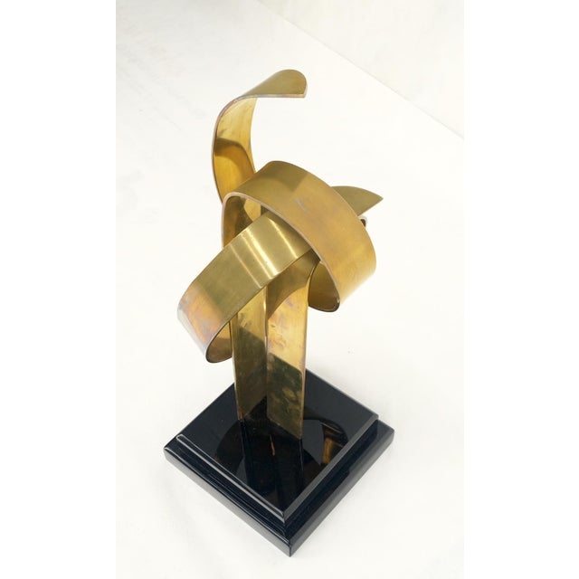 Van Teal Mid-Century Modern Brass Ribbon Abstract Sculpture on Black Square Base For Sale - Image 13 of 13