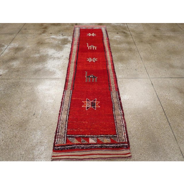 Tribal Galerie Shabab Collection Mid-20th Century Turkish Anatolian Runner For Sale - Image 3 of 9