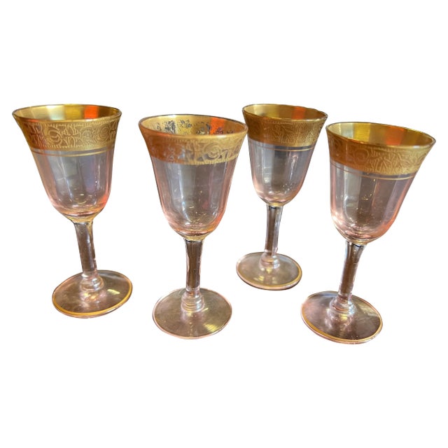 Early 20th Century Gold Rim Pink Glass Cordial Stemmed Glasses - Set of 4 For Sale