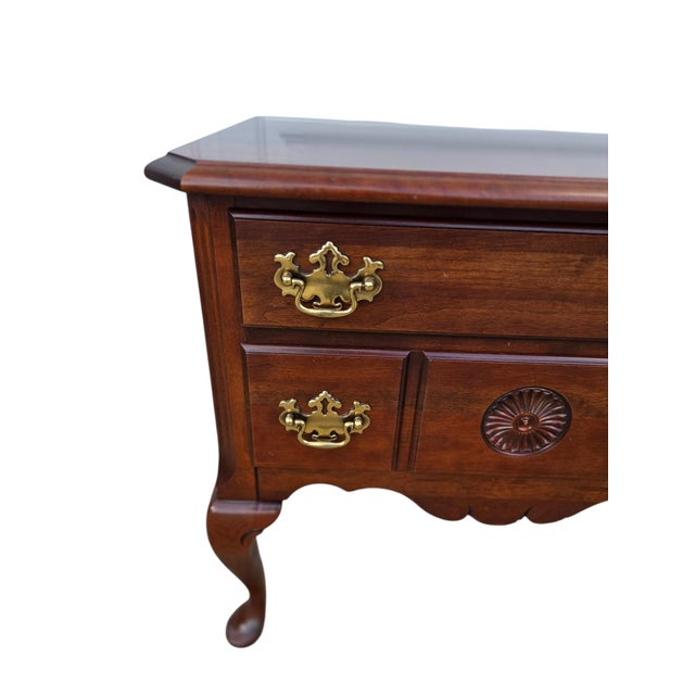 1980s Pennsylvania House End Table Nightstand Low Boy Cherry Chippendale Silver Chest For Sale - Image 14 of 17