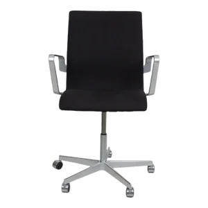 Black Christianshavn Fabric Oxford Low Office Chair by Arne Jacobsen