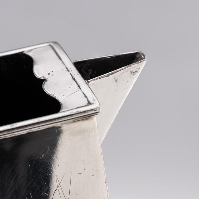 20th Century Art Deco Silver Plated & Enamel Water Jug from King George IV Whisky , 1920s For Sale - Image 6 of 18