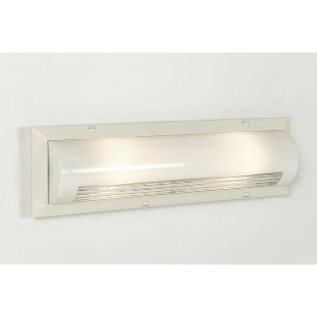 Wall lamp designer: unknown year: around 1940 manufacturer: probably holophane country: france measurements: h 16,5 cm w...