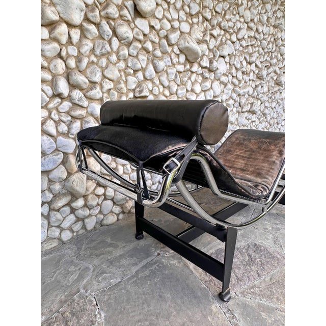 LC4 Chaise Lounge by Le Corbusier, Pierre Jeanneret & Charlotte Perriand for Cassina, 1970s For Sale - Image 6 of 18