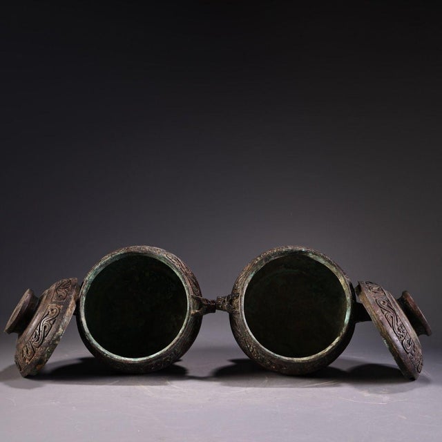 Late 19th Century Pair of Antique Bronze Lidded Jars With Archaic Scrollwork For Sale - Image 5 of 9
