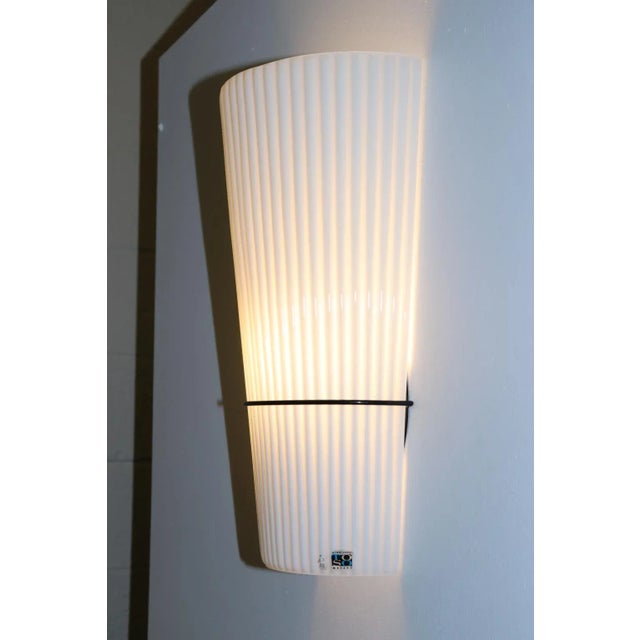Mid-Century Modern Murano Glass Wall Lamp For Sale In New York - Image 6 of 12