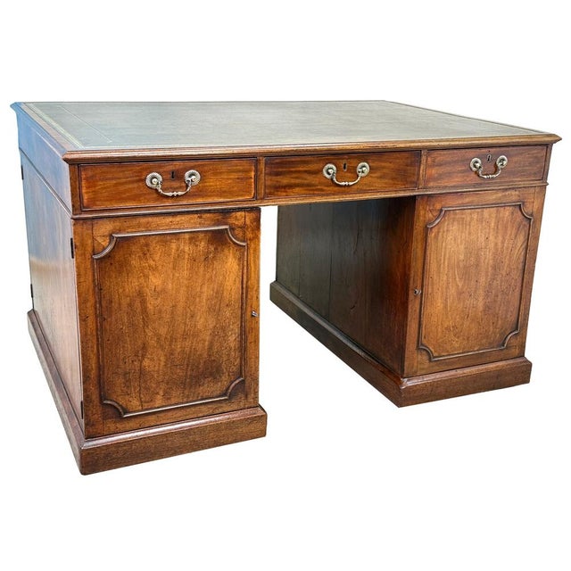 18th Century Georgian Mahogany Pedestal Partners Desk, Chippendale Period, 1760 For Sale - Image 11 of 17
