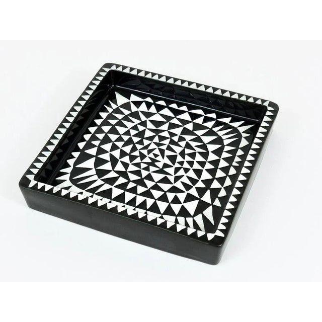 1950s Black & White Ceramic Domino Plate by Stig Lindberg for Gustavsberg, Sweden, 1950s For Sale - Image 5 of 10