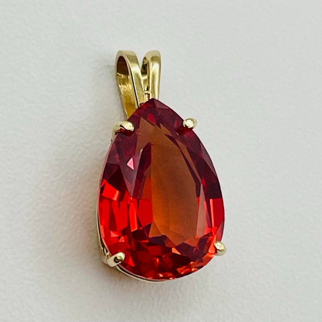 1980s Vintage Clyde Duneier 10k Gold 13-Carat Padparadscha Sapphire Pear Pendant For Sale - Image 5 of 12