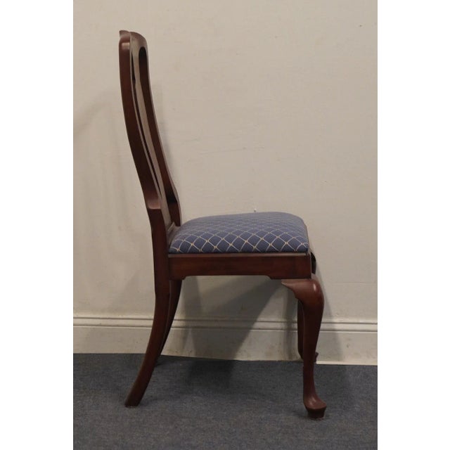 Late 20th Century Henkel Harris Traditional Queen Anne Style Wild Black Cherry Dining Side Chair 105s For Sale - Image 5 of 10