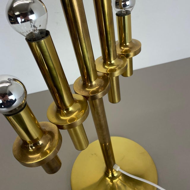 Goldenrod Modernist Brass Table Light in the style of Gaetano Sciolari, Italy, 1970s For Sale - Image 8 of 18