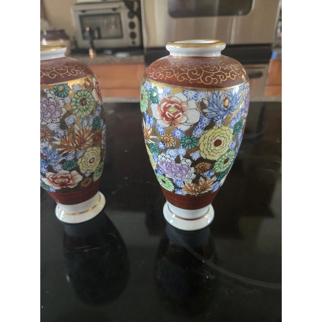 Vintage Kutani Japanese Porcelain Bud Vases-Set of 2 For Sale - Image 6 of 7