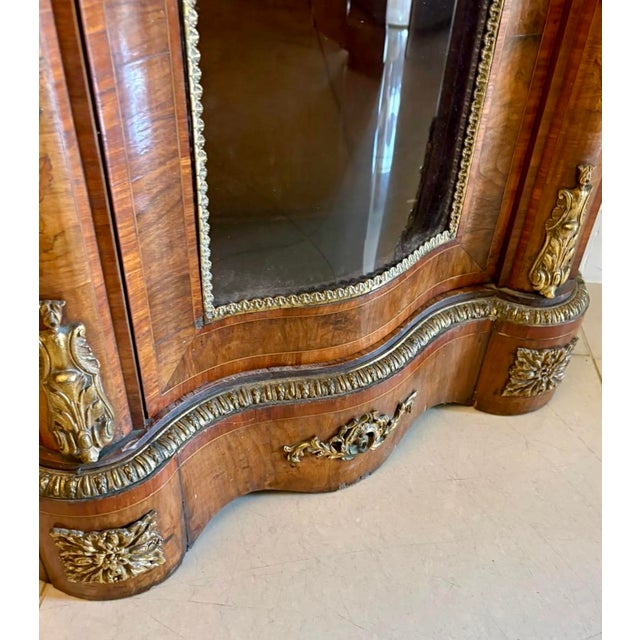 Antique Victorian Burr Walnut Marquetry Serpentine Credenza, 1850 For Sale - Image 15 of 18