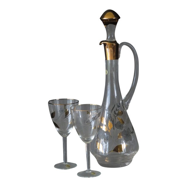 Romanian Crystal Decanter Wine Bottle with 2 Matching Wine Stem Glasses W/Gold Leaf Pattern