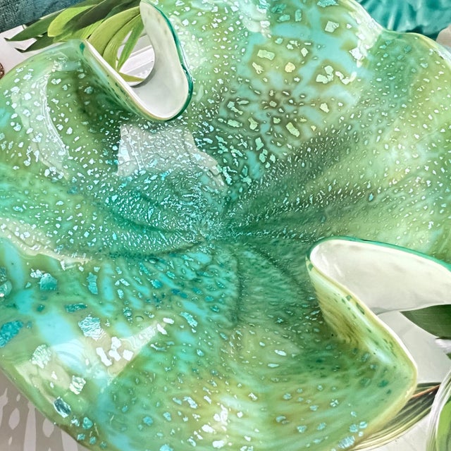 Mid-Century Modern Vintage Mid-Century Italian Murano Green and Silver Art Glass Bowl With White Casing For Sale - Image 3 of 11
