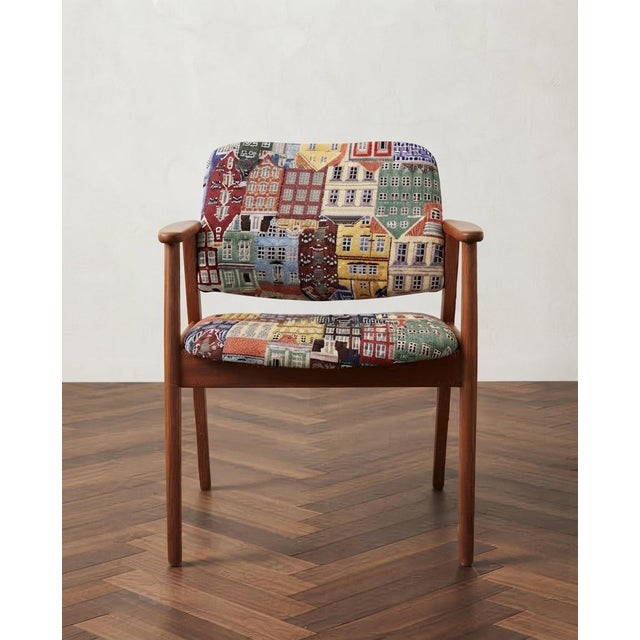 Vintage Hungarian Lounge Chair in Pattern Fabric with Wooden Frame For Sale - Image 4 of 4