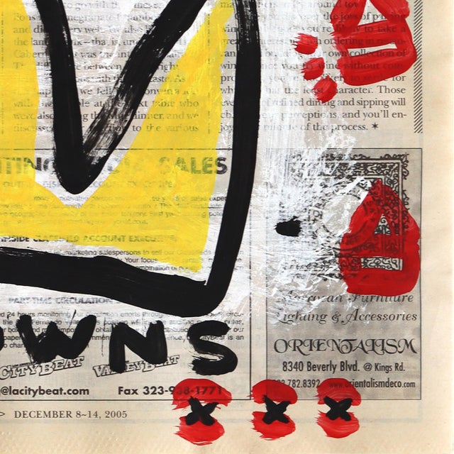 Contemporary Two Kings Walk in - Original Pop Street Art Acrylic Painting on Newspaper by Gary John For Sale - Image 3 of 6