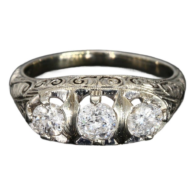 Antique 19k White Gold Three Stone Diamond Ring & Filigree Designs - Size 7.25 For Sale