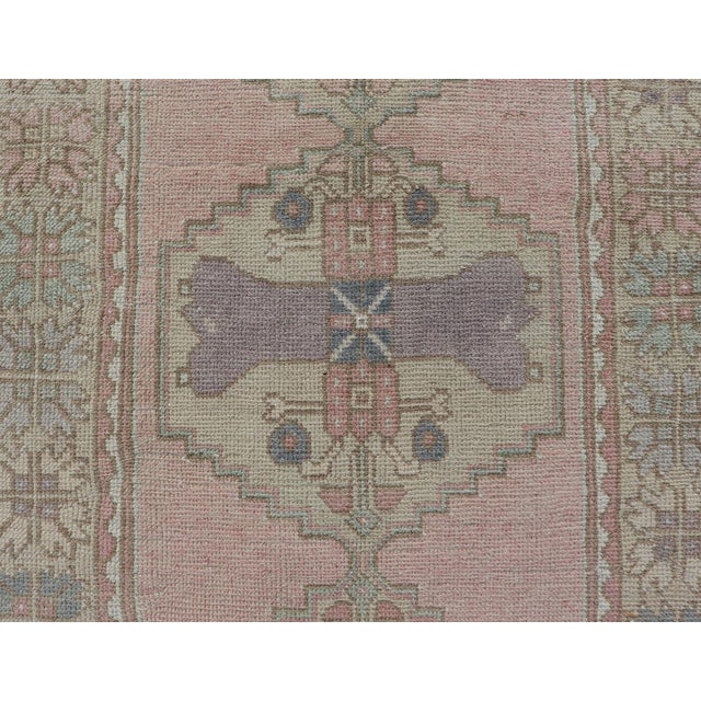 Turkish Vintage Oushak Runner With Medallion's in Pink, Gray, and Light Yellow 2'11 X 8'9 For Sale - Image 4 of 9