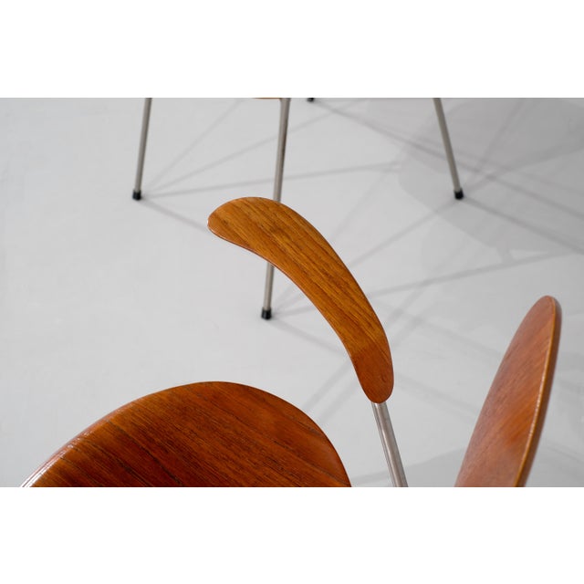 Model 3207 Chair in Wood by Arne Jacobsen for Fritz Hansen, Denmark, 1955 For Sale - Image 11 of 18