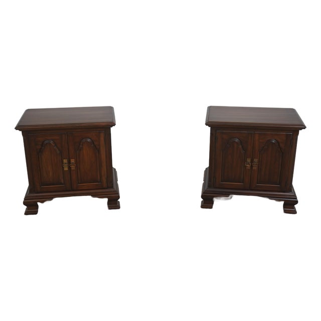Pair Pennsylvania House Cherry 2 Door Nightstands For Sale