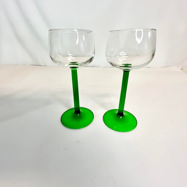 Mid 20th Century French Hollywood Regency Bottle Green Stem Wine Glasses - Set of 10. For Sale - Image 6 of 9