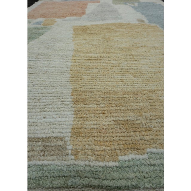 Early 21st Century Hand Knotted Modern Rug 3'5" x 4'10" #17442 For Sale - Image 5 of 8